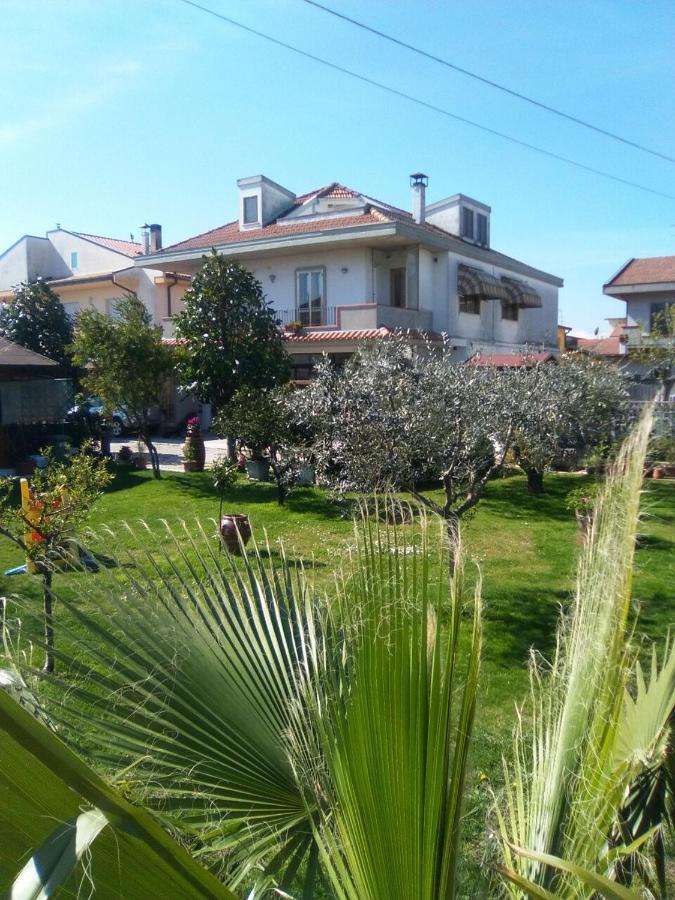 Le Magnolie B&B Розето-дельї-Абруцці Екстер'єр фото